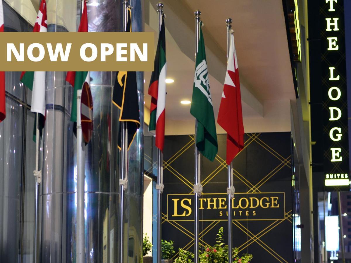 The Lodge Suites Манама Екстериор снимка
