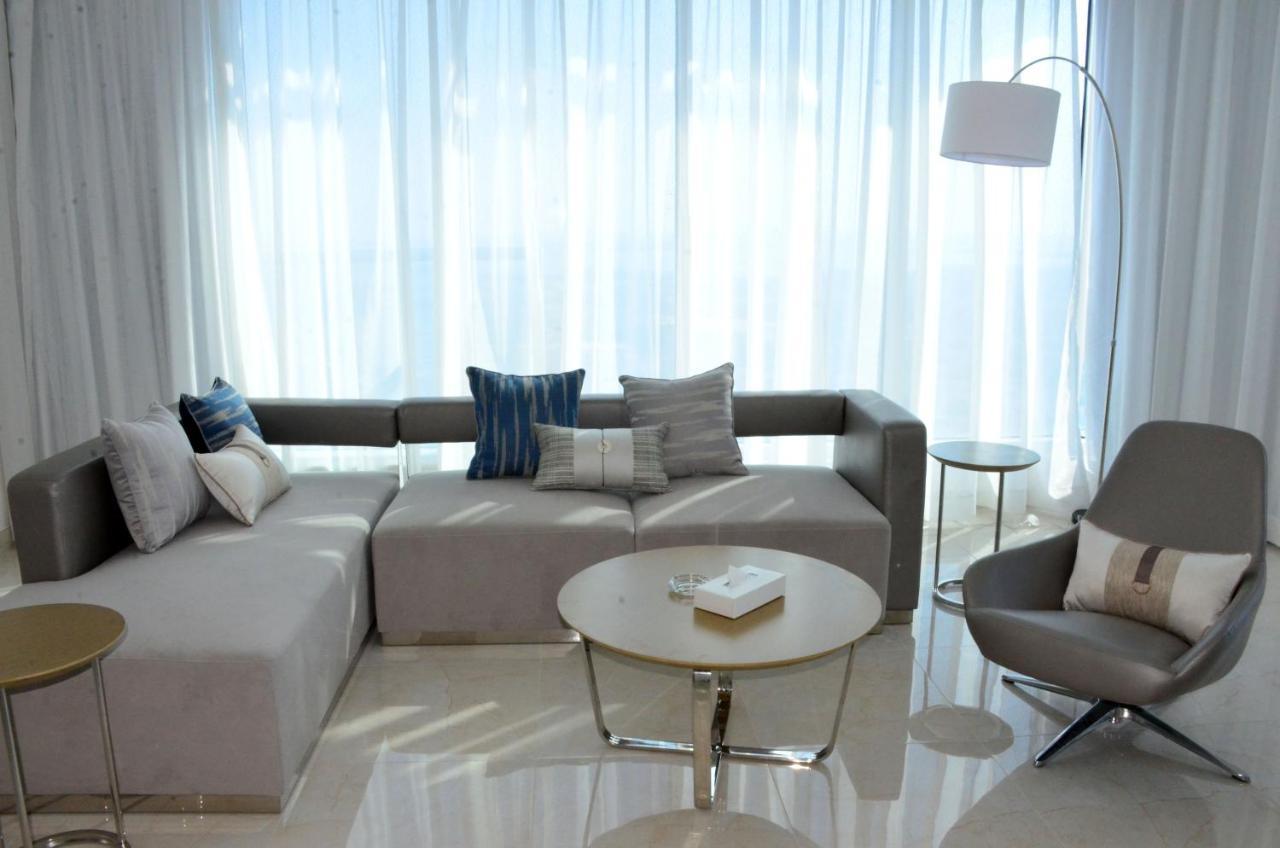 The Lodge Suites Манама Екстериор снимка